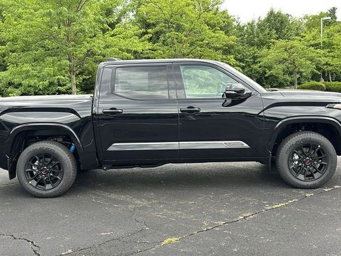 New 2026 Toyota Tundra Platinum w/ TRD Off-Road Package AWD/4WD image 32