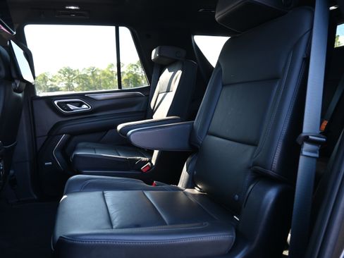 Used 2021 Chevrolet Tahoe Z71 w/ Rear Media and Nav Package image 30