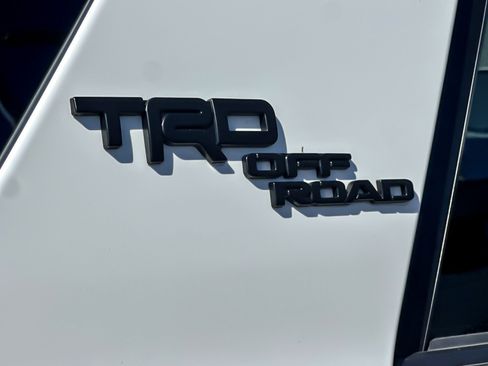 Certified 2023 Toyota 4Runner TRD Off-Road Premium w/ Off Road Premium Plus Package AWD/4WD image 27