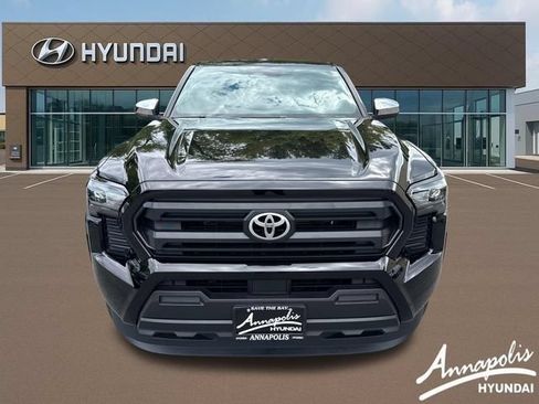 Used 2025 Toyota Tacoma SR RWD image 8