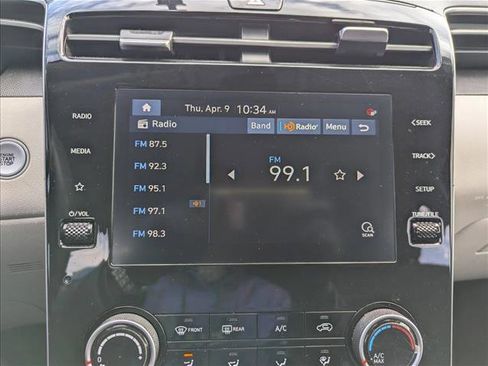 Used 2022 Hyundai Tucson SEL FWD image 17