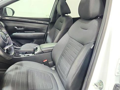 Used 2022 Hyundai Santa Cruz SEL Premium image 11