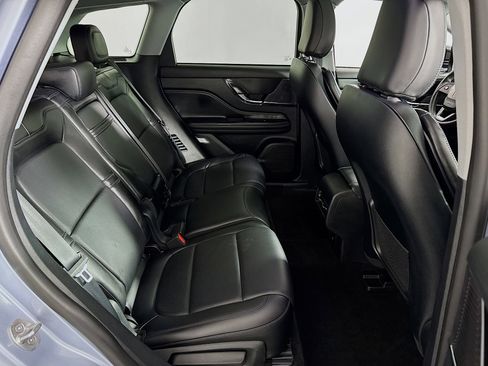 Used 2022 Lincoln Corsair Grand Touring w/ Towing Package image 40