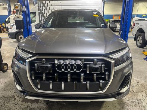 Used 2025 Audi Q7 3.0T Premium Plus AWD/4WD image 1