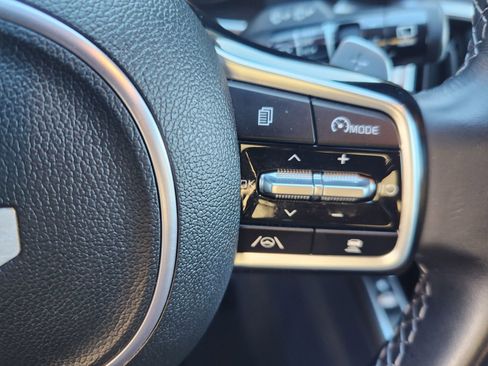 Used 2023 Kia Sorento EX image 37