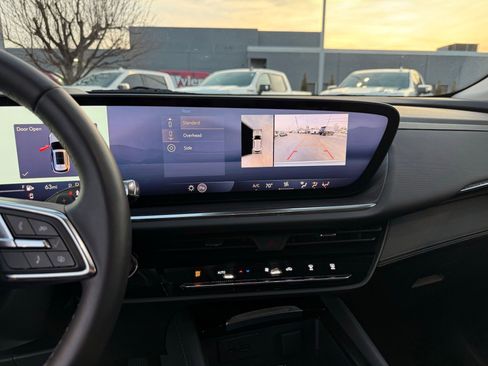 Used 2025 Buick Envision Preferred image 45