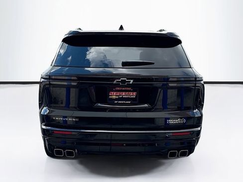 New 2026 Chevrolet Traverse High Country image 7