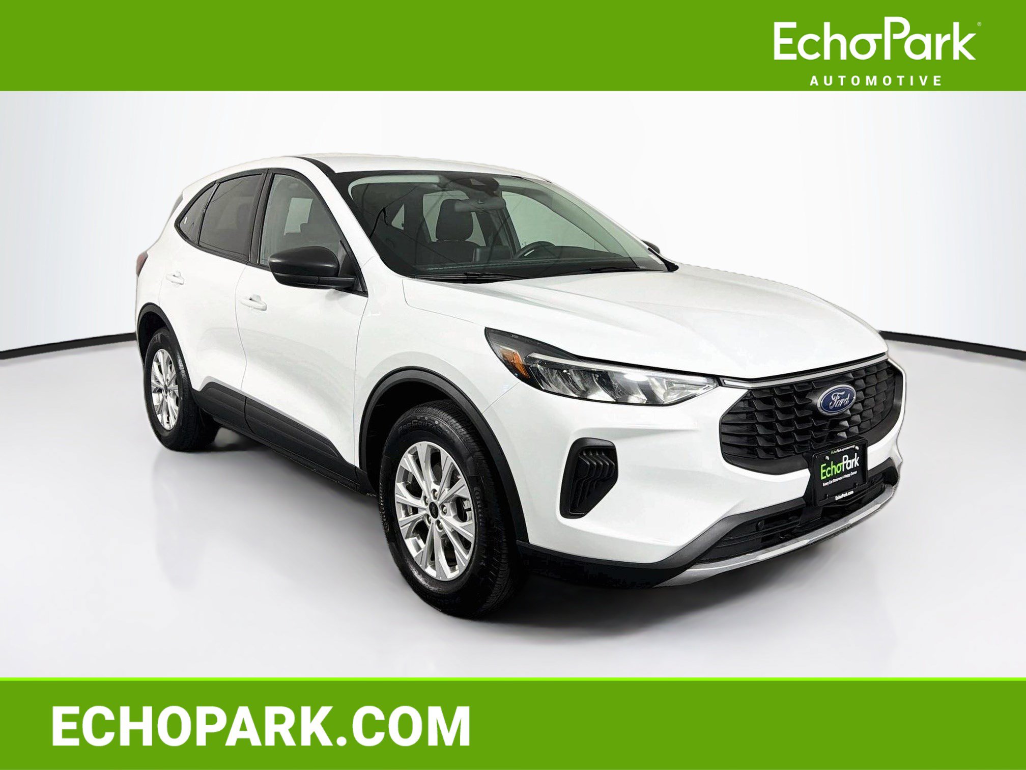 Used 2025 Ford Escape Active AWD/4WD image 1