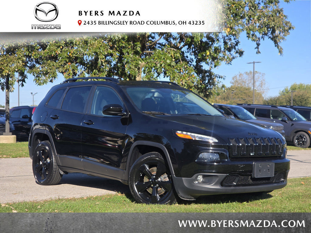 Used 2018 Jeep Cherokee Latitude w/ Altitude Package FWD image 1