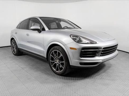 Used 2021 Porsche Cayenne Coupe AWD/4WD image 11