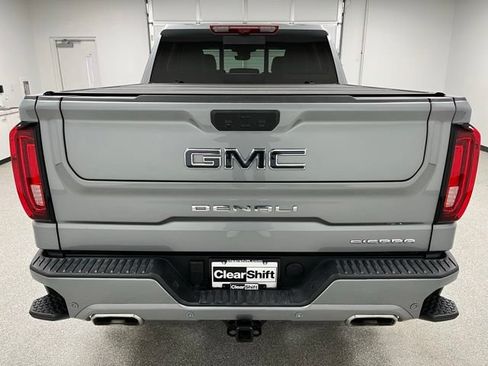 Used 2025 GMC Sierra 1500 Denali Ultimate AWD/4WD image 9