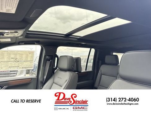 New 2026 GMC Yukon XL Denali w/ Denali Reserve Package AWD/4WD image 22