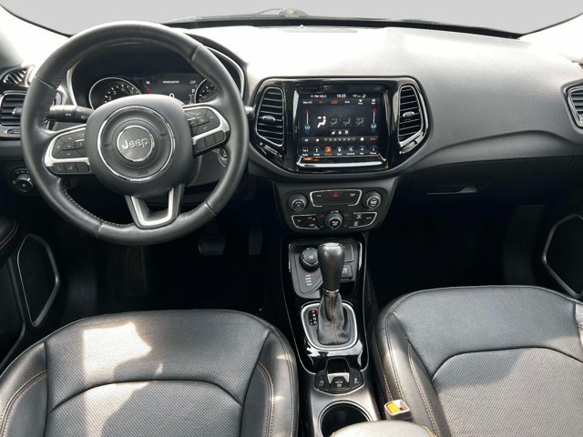 Used 2020 Jeep Compass Limited w/ Luxury Seat Group AWD/4WD image 13