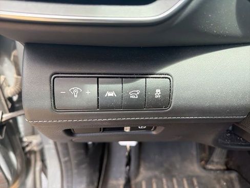 Used 2022 Hyundai Santa Fe SEL w/ Convenience + Premium Package AWD/4WD image 7