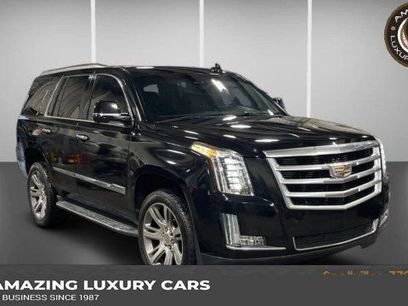 Used 2015 Cadillac Escalade Luxury