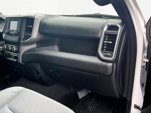 Used 2024 RAM 1500 Big Horn image 17