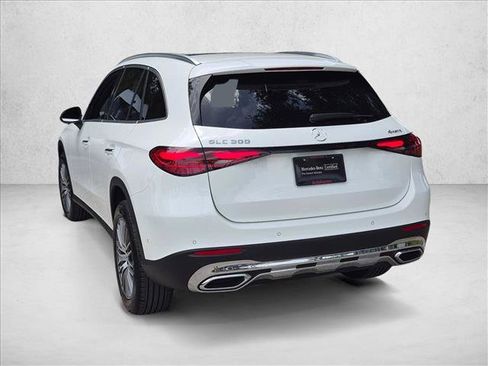 Certified 2026 Mercedes-Benz GLC 300 4MATIC image 8