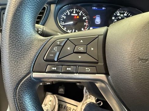Used 2019 Nissan Rogue Sport S w/ Appearance Package AWD/4WD image 18