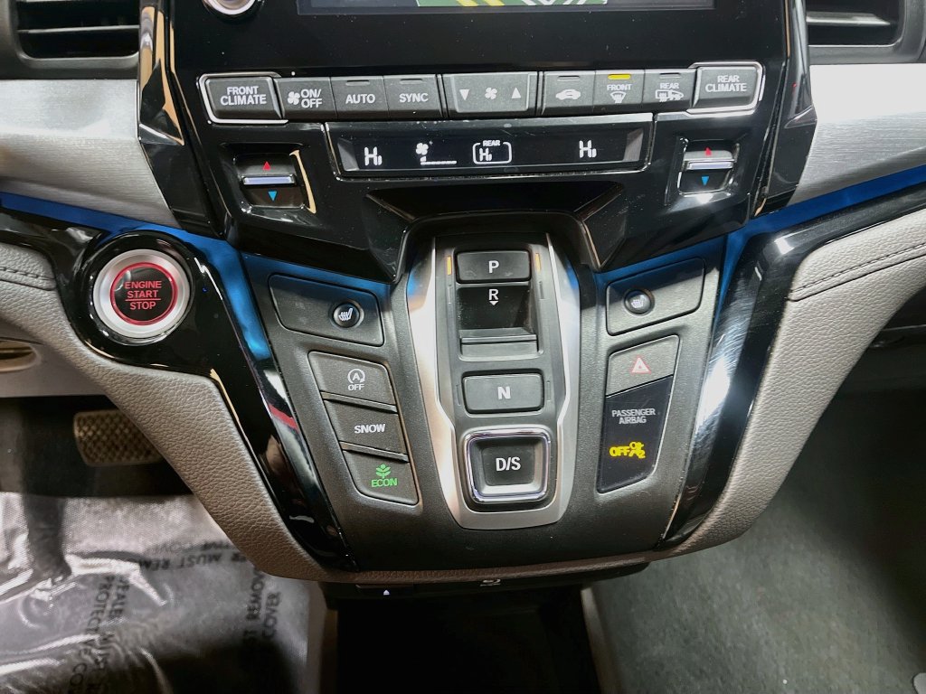 Used 2024 Honda Odyssey Touring image 17