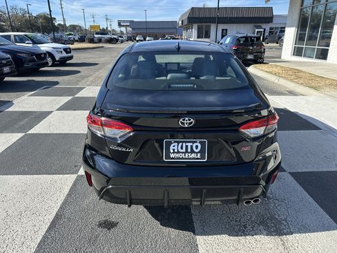 Used 2025 Toyota Corolla SE image 8