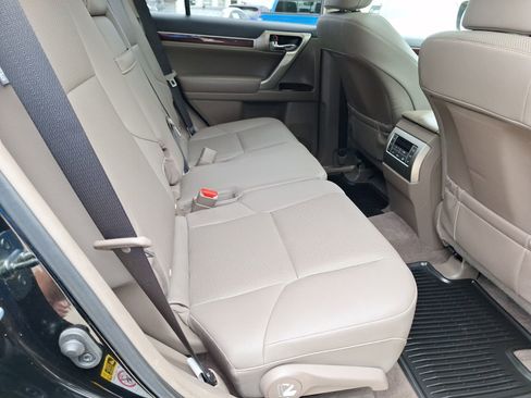 Used 2019 Lexus GX 460 Premium AWD/4WD image 31