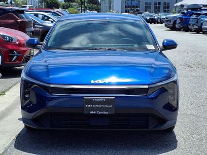 Certified 2025 Kia K4