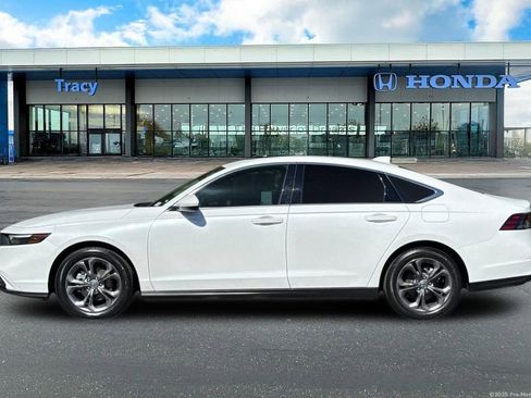 Certified 2024 Honda Accord EX image 12