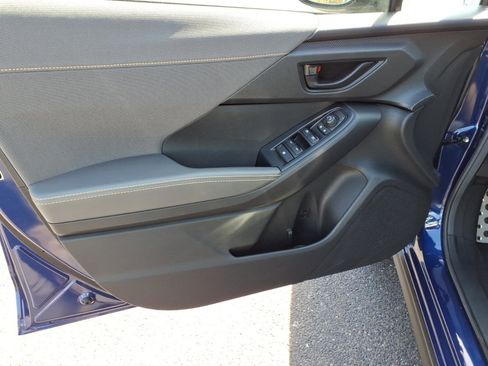 Certified 2025 Subaru Crosstrek 2.5i Sport w/ Crosstrek Mirror Package image 17