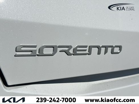 New 2026 Kia Sorento S w/ S Panoramic Sunroof Package FWD image 11