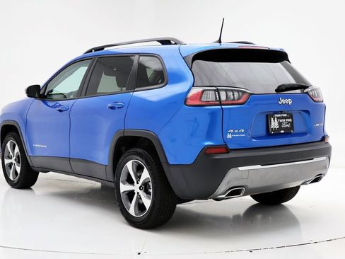 Used 2022 Jeep Cherokee Limited image 6