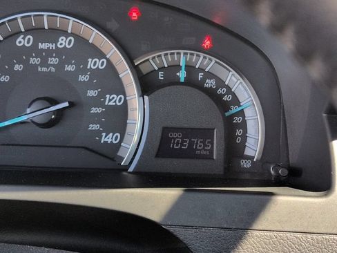 Used 2014 Toyota Camry SE FWD image 13