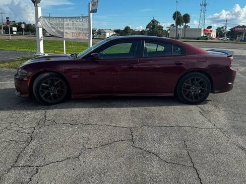 Used 2019 Dodge Charger Scat Pack w/ Plus Group RWD image 3