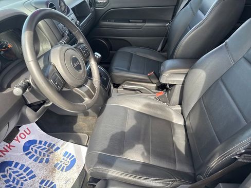 Used 2016 Jeep Patriot High Altitude image 14