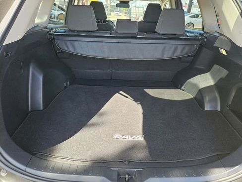 Used 2025 Toyota RAV4 XLE image 24