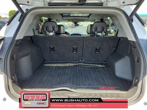 Used 2019 GMC Terrain SLT w/ Preferred Package AWD/4WD image 7