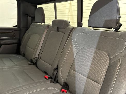 Used 2022 RAM 1500 Big Horn AWD/4WD image 11
