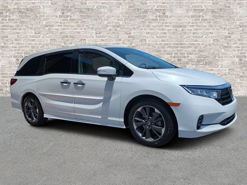 Used 2023 Honda Odyssey Elite image 1