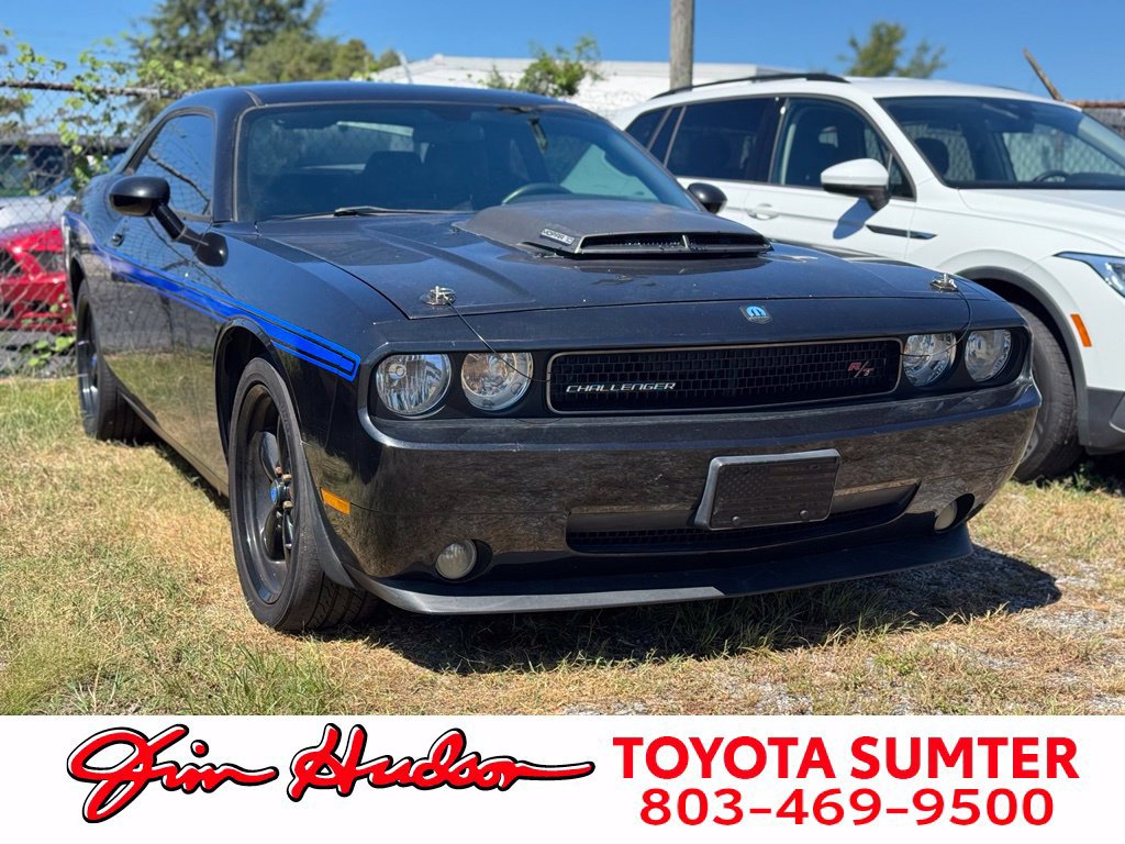 Used 2010 Dodge Challenger R/T w/ Mopar 10 Pkg RWD image 1