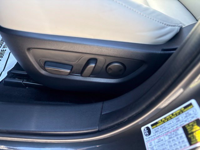 Used 2024 MAZDA CX-30 AWD 2.5 S w/ Preferred Package image 4