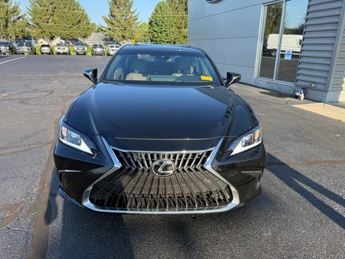 Used 2025 Lexus ES 350 w/ Premium Package FWD image 10