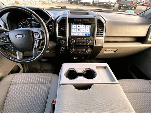 Used 2016 Ford F150 XLT w/ Equipment Group 302A Luxury image 15