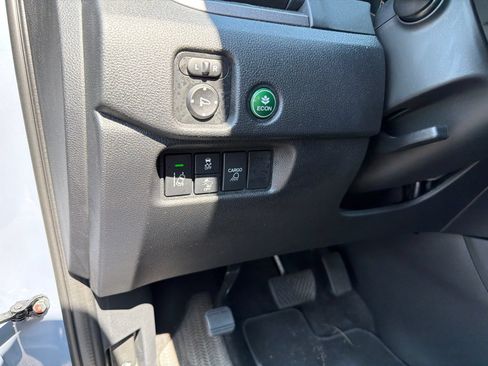 Used 2025 Honda Ridgeline RTL image 15