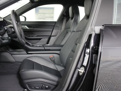 New 2026 Porsche Taycan 4S image 5