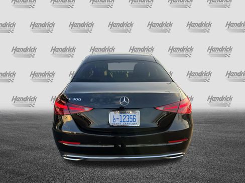Used 2025 Mercedes-Benz C 300 Sedan image 9