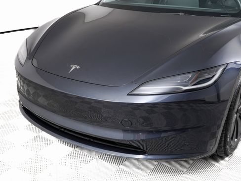 Used 2024 Tesla Model 3 Long Range image 33