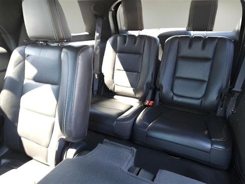 Used 2014 Ford Explorer Sport w/ Equipment Group 401A AWD/4WD image 23