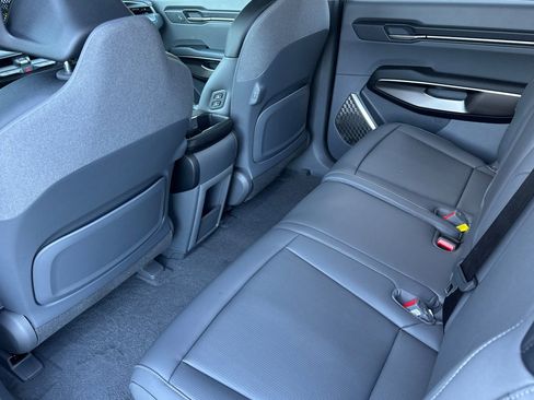 New 2026 Kia EV9 Light image 12