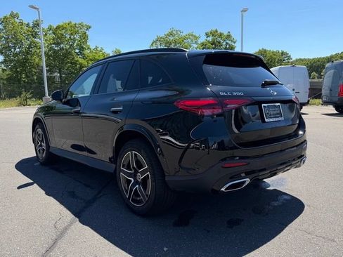 Used 2026 Mercedes-Benz GLC 300 4MATIC image 5
