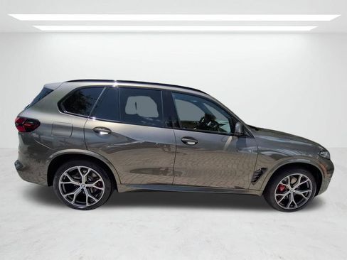 New 2026 BMW X5 xDrive40i w/ M Sport Package AWD/4WD image 3
