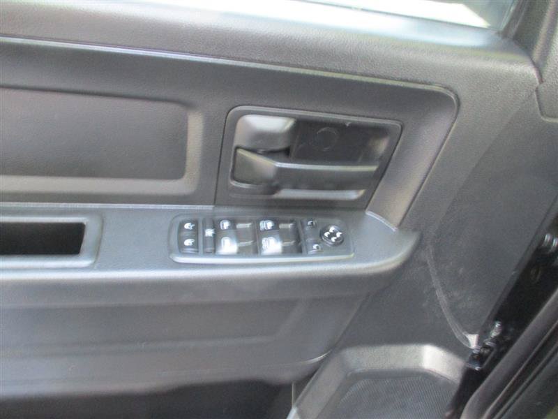 Used 2017 RAM 1500 Tradesman w/ Popular Equipment Group AWD/4WD image 18